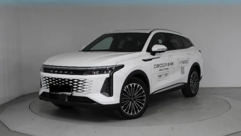 Omoda 9 OMODA 9 1.5 TGDI SHS PREMIUM DHT 5P