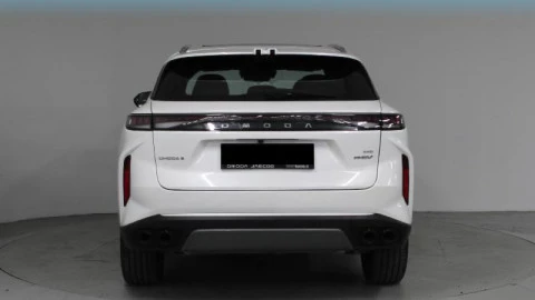 Omoda 9 OMODA 9 1.5 TGDI SHS PREMIUM DHT 5P