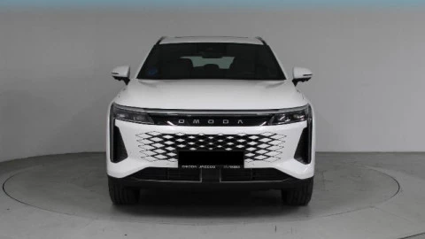 Omoda 9 OMODA 9 1.5 TGDI SHS PREMIUM DHT 5P