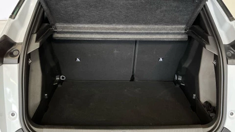 Peugeot 2008 Active Puretech 100 S&S 6 Vel. MAN