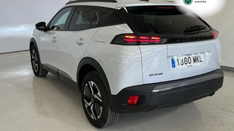 Peugeot 2008 Active Puretech 100 S&S 6 Vel. MAN