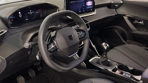 Peugeot 2008 Active Puretech 100 S&S 6 Vel. MAN