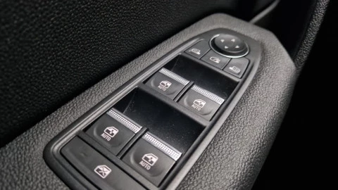 Renault Captur techno TCe 103 kW (140CV) GPF