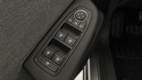 Renault Clio techno Eco-G 100cv (74kW)