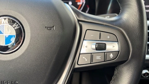 BMW Serie 3 320d Sport Line