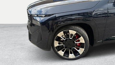 BMW XM 50e 350 kW (476 CV)