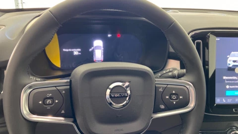 Volvo XC40 2.0 B3 G Core Auto