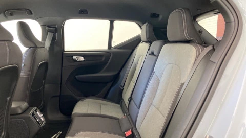 Volvo XC40 2.0 B3 G Core Auto