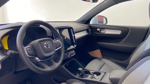 Volvo XC40 2.0 B3 G Core Auto