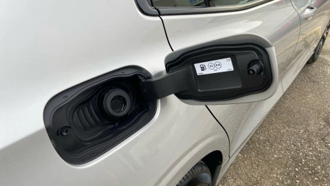 Volvo S60 B4(G) FWD Plus Dark Auto