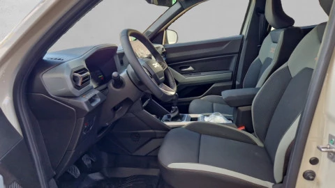 Dacia Duster Extreme TCE 96kW 48v (130CV) 4X2