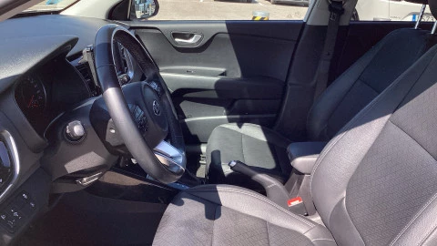 Kia Stonic 1.0 T-GDi 88kW (120CV) Black Edition DCT