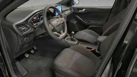 Ford Focus  1.0 Ecoboost ST Line 125