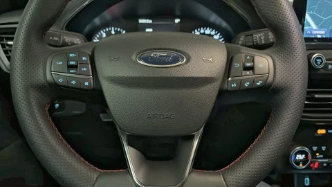 Ford Focus  1.0 Ecoboost ST Line 125