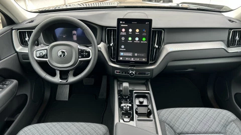 Volvo XC60 B5 G MHEV Core AWD Auto 184 kW (250 CV)