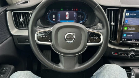 Volvo XC60 2.0 B4 G Plus Bright Auto