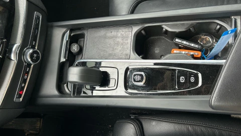 Volvo XC60 2.0 B4 G Plus Bright Auto