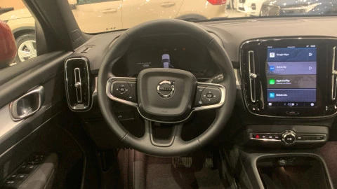 Volvo XC40 2.0 B3 G Core Auto