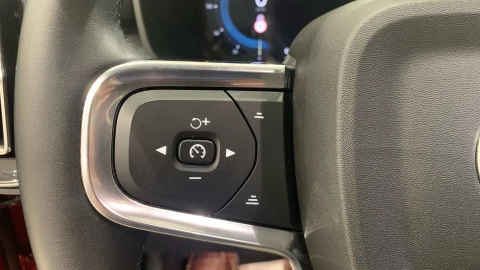 Volvo XC40 2.0 B3 G Core Auto