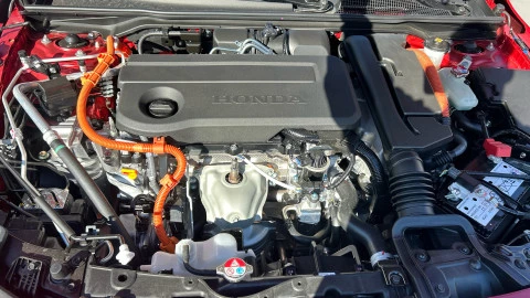 Honda Civic 2.0 i-MMD Elegance CVT