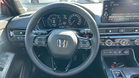 Honda Civic 2.0 i-MMD Elegance CVT