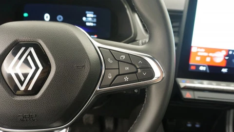 Renault Captur techno Eco-G 100cv (74 kW)