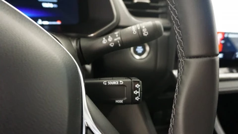 Renault Captur techno Eco-G 100cv (74 kW)