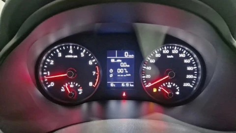 Kia Stonic 1.2 DPi 62kW (84CV) Drive