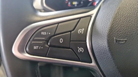 Renault Captur techno TCe 67kW (90CV)