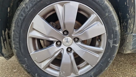 Peugeot 2008 Style 1.6 BlueHDi 73KW (100CV)