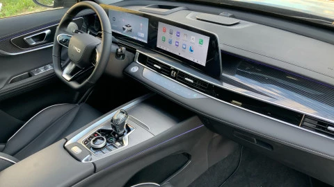 EBRO S700 1.6 TGDI Luxury 7 DCT