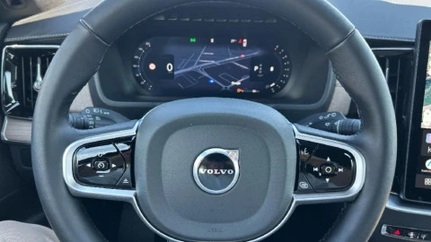 Volvo XC90 2.0 B5 Gasolina AWD Plus Bright Auto