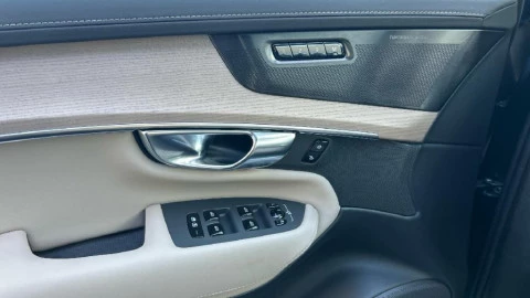 Volvo XC90 2.0 B5 Gasolina AWD Plus Bright Auto