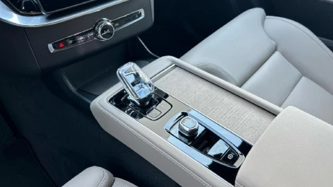 Volvo XC90 2.0 B5 Gasolina AWD Plus Bright Auto