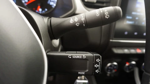 Renault Captur equilibre TCe 67kW (90CV)