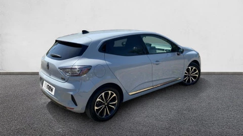 Renault Clio Techno E-Tech full hybrid 145 (103kw)