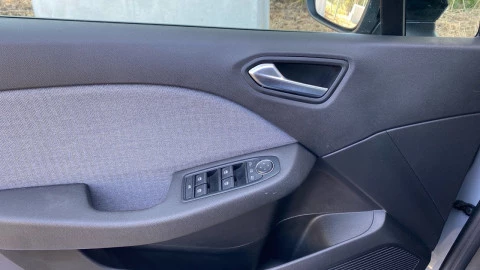 Renault Clio Techno E-Tech full hybrid 145 (103kw)