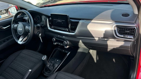 Kia Stonic 1.0 T-GDi 74kW (100CV) MHEV MT Drive