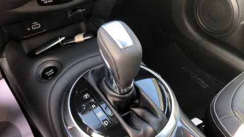 Nissan Juke TODOTERRENO 1.6 HYBRID HEV 105KW TEKNA AUTO 145 5P
