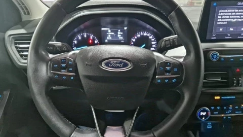 Ford Focus 1.0 Ecoboost MHEV 114kW Active