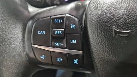 Ford Focus 1.0 Ecoboost MHEV 114kW Active