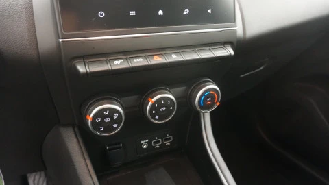 Renault Captur equilibre TCe 67kW (90CV)