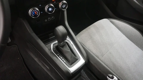 Renault Clio Evolution full hybrid E-Tech 145 (103Kw)