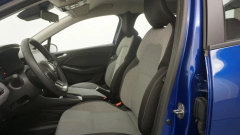 Renault Clio Evolution full hybrid E-Tech 145 (103Kw)