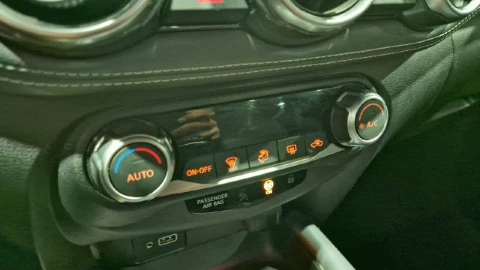 Nissan juke DIG-T 86 kW (117 CV) 6 M/T N-CONNECTA