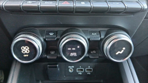 Renault Clio Zen TCe 67 kW (91CV)