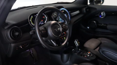 MINI Cooper SE Trim M