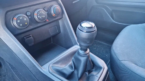Dacia Sandero Essential TCe 67kW (90CV)