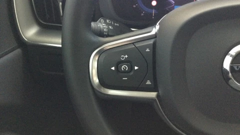 Volvo XC60 2.0 B4 G Core Pro Auto