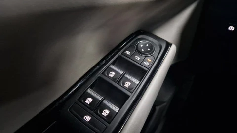 Renault Espace Iconic E-Tech full hybrid 146kW